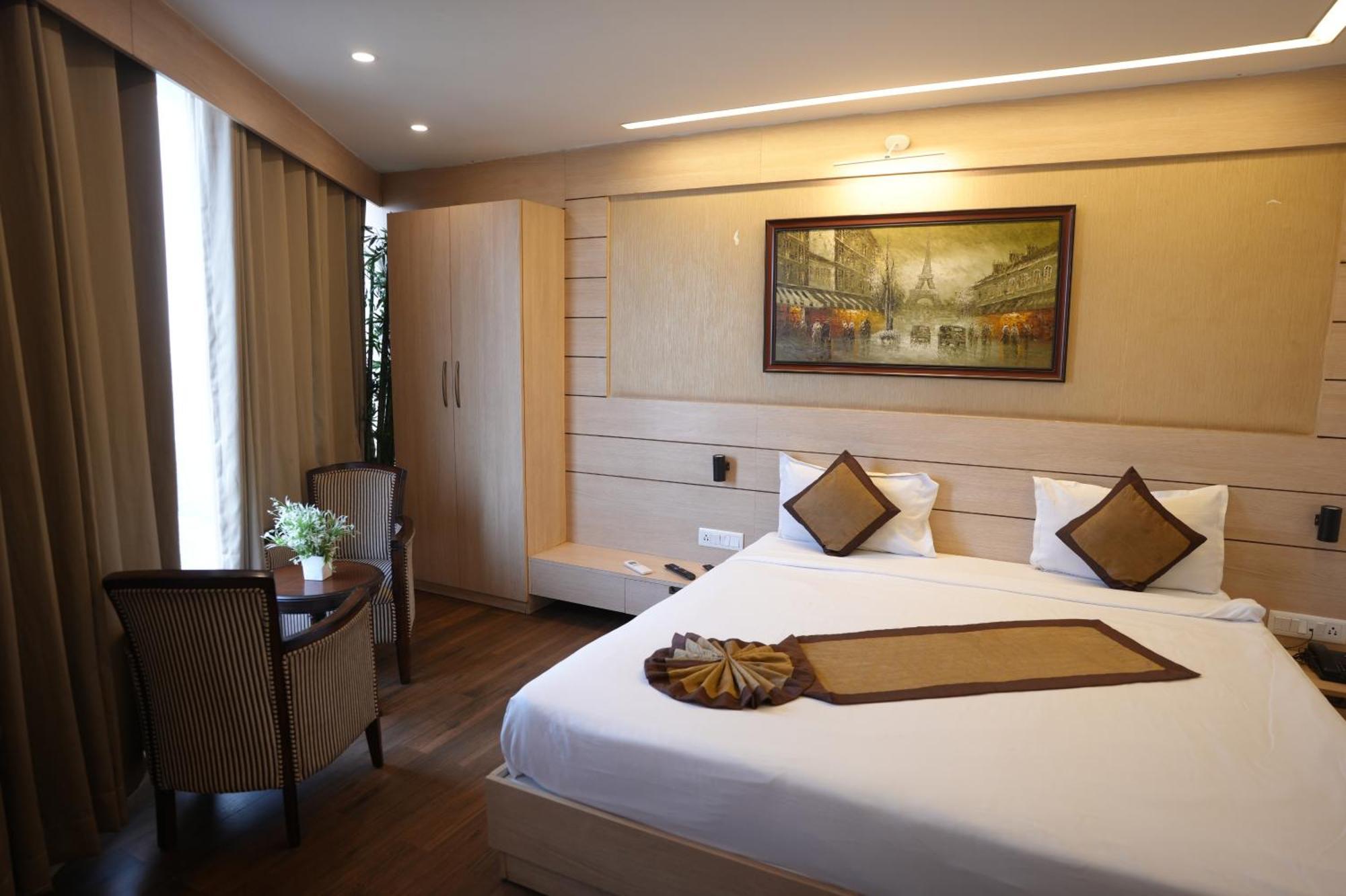Hotel Silkhouse Premier Danapur Exterior foto
