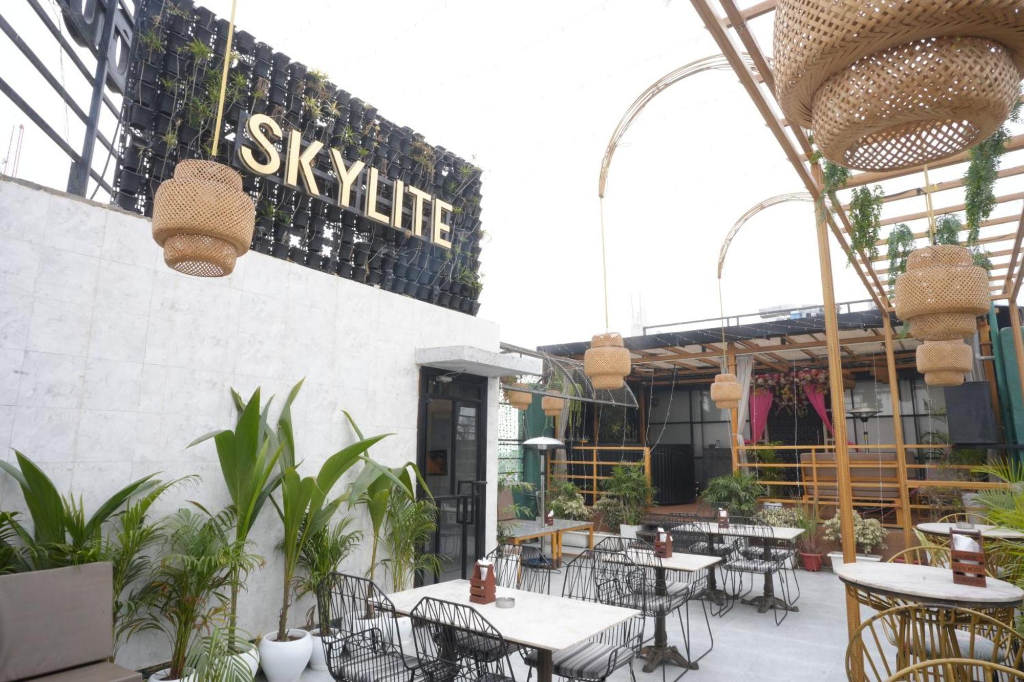 Hotel Silkhouse Premier Danapur Exterior foto